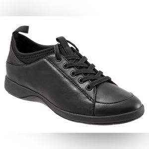 NWB Sava by Softwalk Haven Black Sneaker  S1882-001
